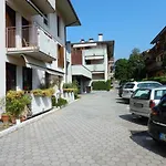 Foscolo Pool Бардоліно