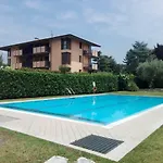 Foscolo Pool Апартаменти
