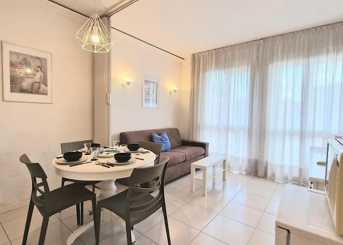 Foscolo Pool Бардолино