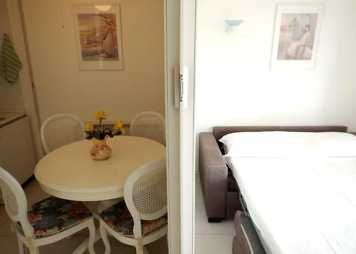 Foscolo Pool Апартаменты Бардолино